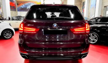 
									BMW X5 40E XDRIVE SPORT complet								