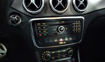 
									MERCEDES BENZ GLA 180 D URBAN AUTO complet								