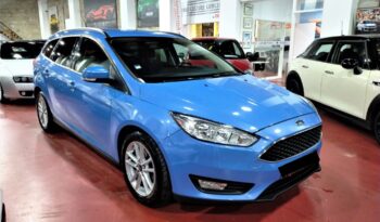 
									FORD FOCUS SW 1.5 TDCI TITANIUM complet								