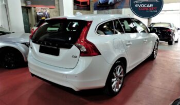 
									VOLVO V60 1.6 D2 SUMMUM ECO POWERSHIFT complet								