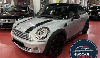 
									MINI COOPER 1.6I complet								