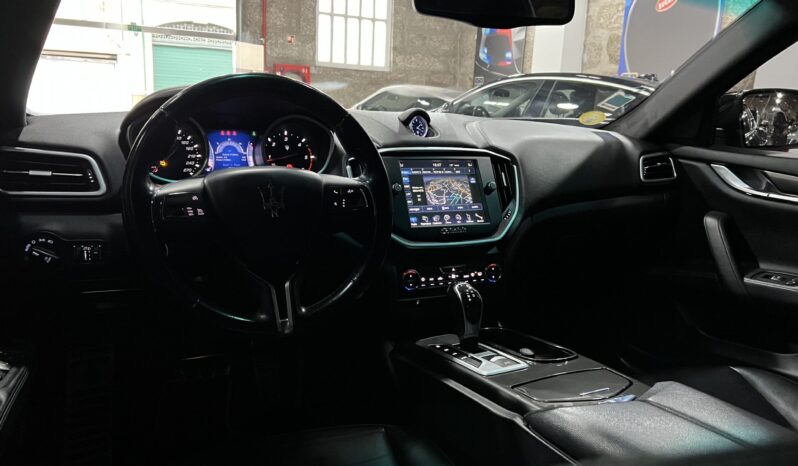 
								MASERATI GHIBLI 3.0 V6 complet									